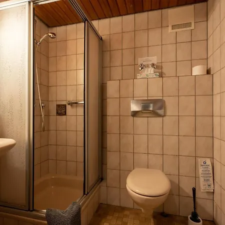 Bed & Breakfast Landgasthof Zur Schmitte 3*