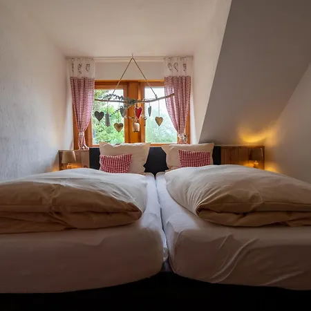 Landgasthof Zur Schmitte 3*