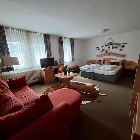 Landgasthof Zur Schmitte Bed and breakfast Schmallenberg